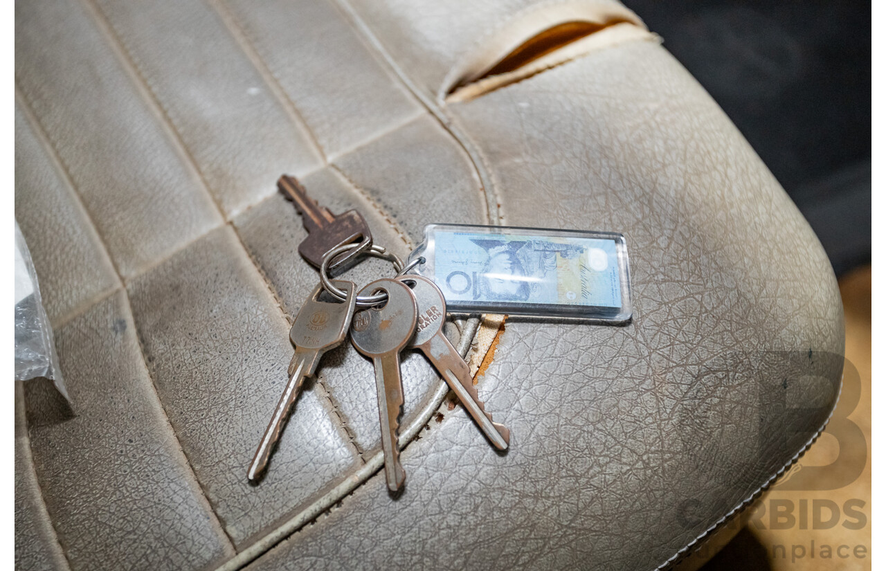 11/1972 Chrysler VH Valiant Pacer 4d Sedan Citron Gold Metallic Hemi 265ci 4.3L