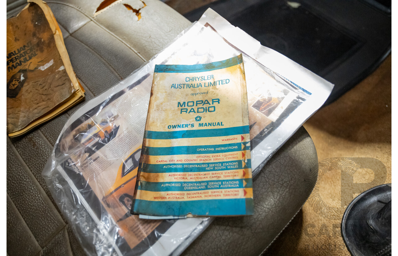 11/1972 Chrysler VH Valiant Pacer 4d Sedan Citron Gold Metallic Hemi 265ci 4.3L