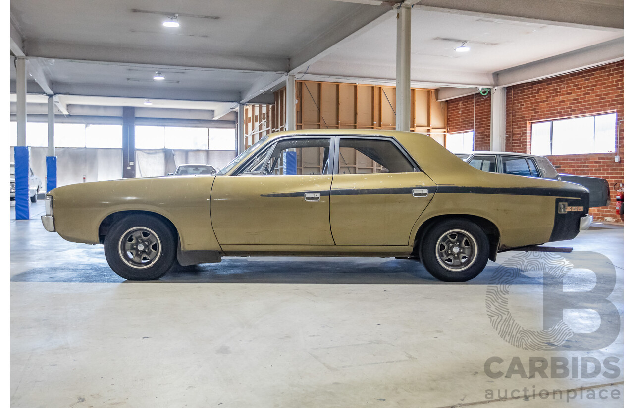 11/1972 Chrysler VH Valiant Pacer 4d Sedan Citron Gold Metallic Hemi 265ci 4.3L