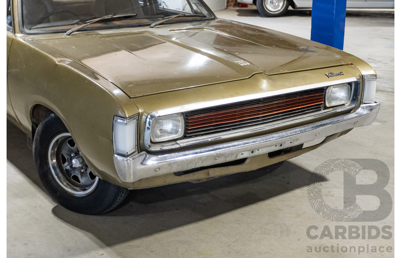 11/1972 Chrysler VH Valiant Pacer 4d Sedan Citron Gold Metallic Hemi 265ci 4.3L