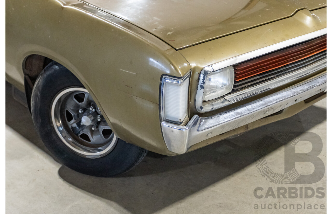 11/1972 Chrysler VH Valiant Pacer 4d Sedan Citron Gold Metallic Hemi 265ci 4.3L