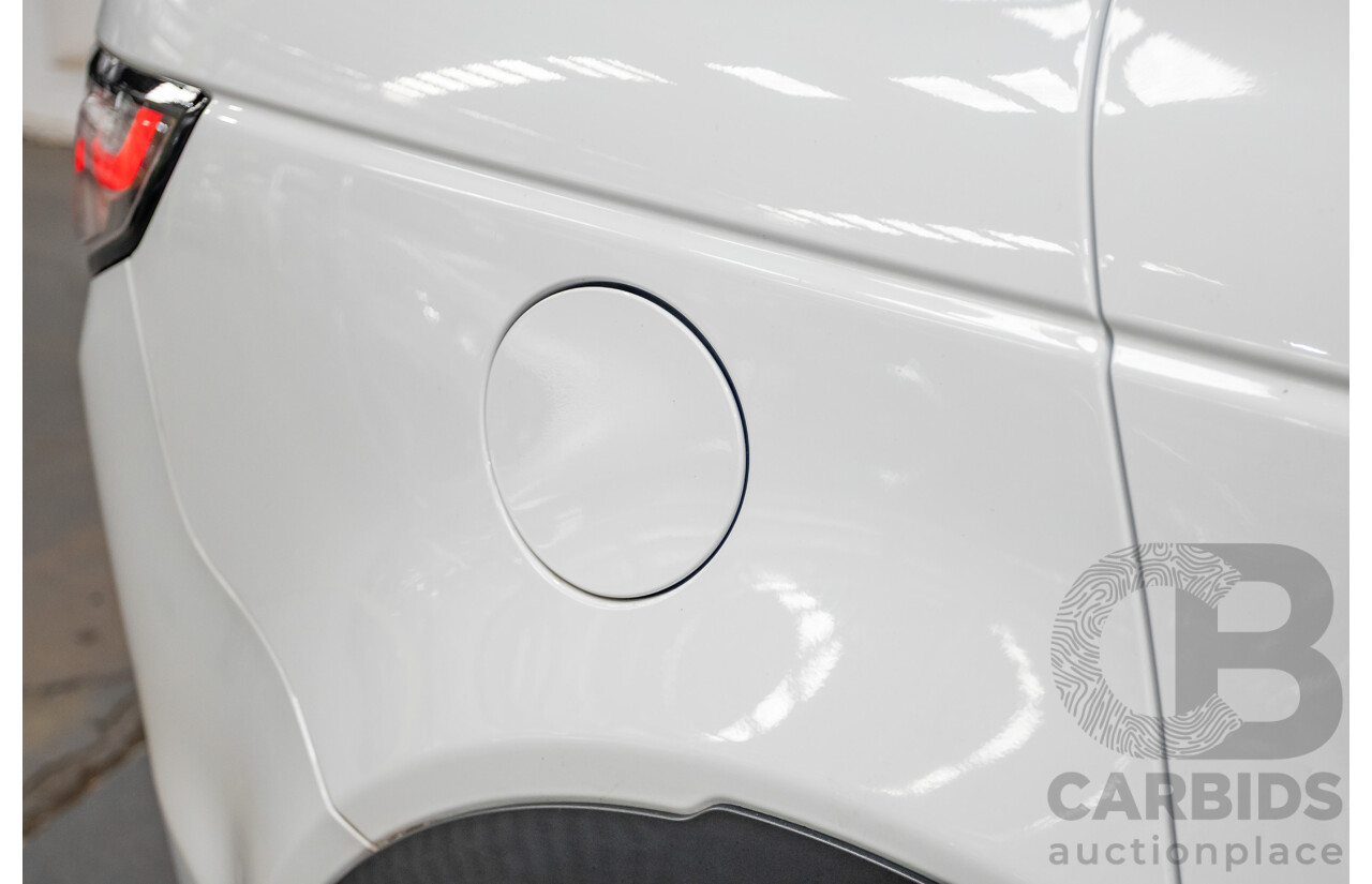 01/2019 Land Rover Discovery Sport Si4 (213kW) SE (AWD) L550 MY19 4D Wagon Fuji White Turbo 2.0L