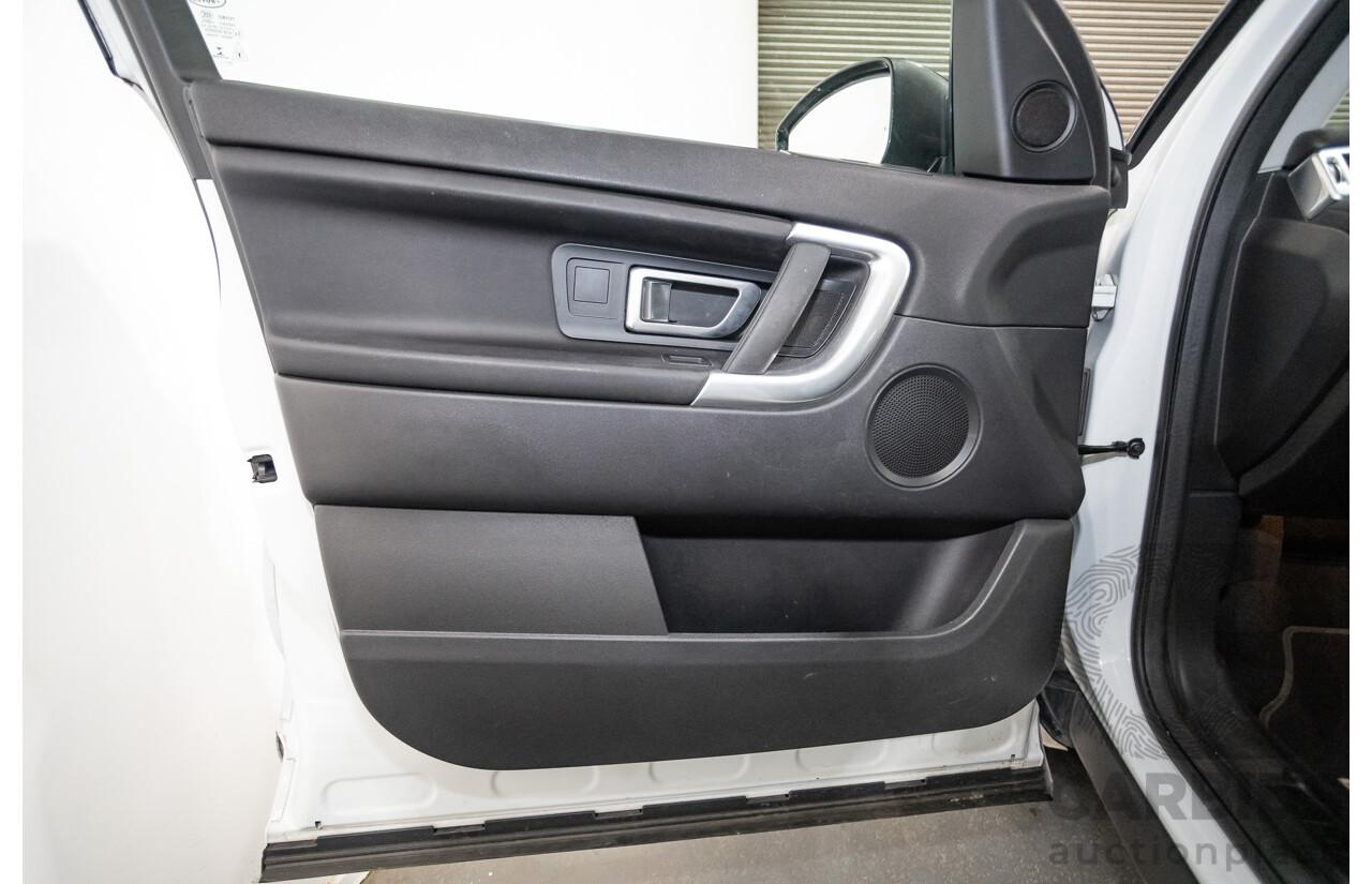 01/2019 Land Rover Discovery Sport Si4 (213kW) SE (AWD) L550 MY19 4D Wagon Fuji White Turbo 2.0L