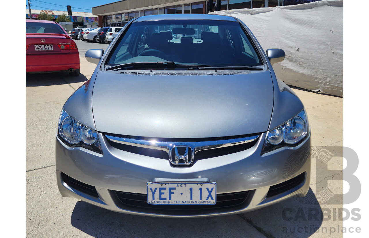 2/2006 Honda Civic VTi 40 4d Sedan Grey 1.8L