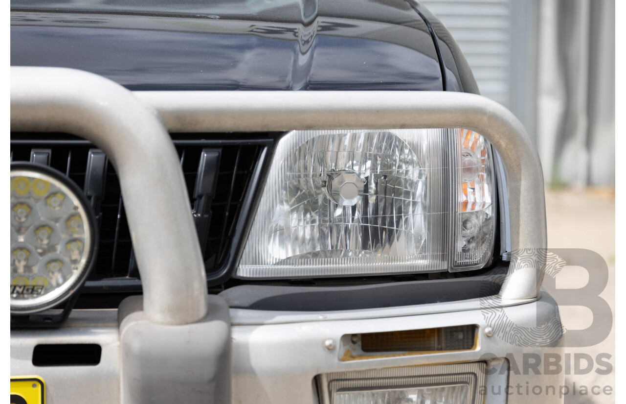 10/2000 Toyota Landcruiser Prado GXL (4x4) KZJ95R 4d Wagon Black Onyx Turbo Diesel 3.0L