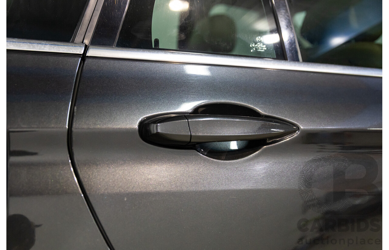 11/2013 BMW X5 xDrive30d F15 4d Wagon Sophisto Grey Brilliant Effect Metallic Turbo Diesel 3.0L