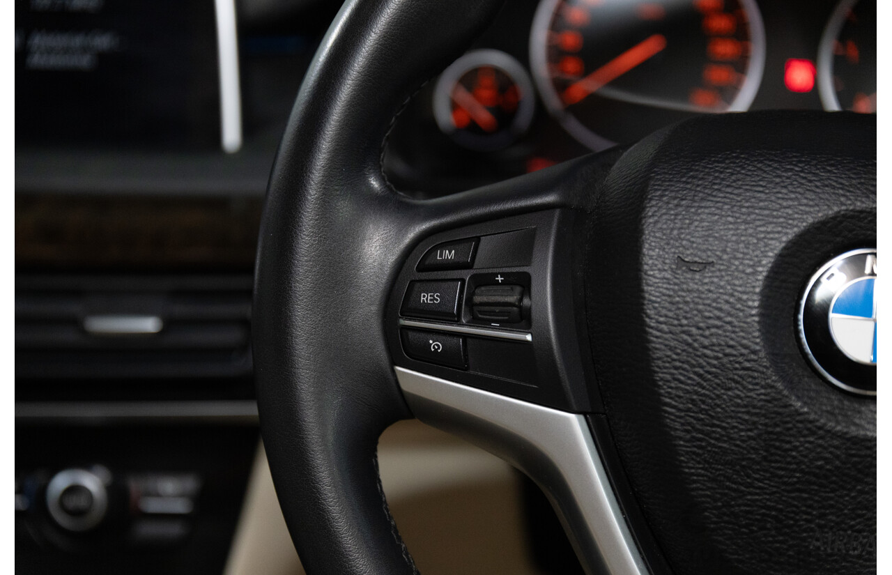 11/2013 BMW X5 xDrive30d F15 4d Wagon Sophisto Grey Brilliant Effect Metallic Turbo Diesel 3.0L