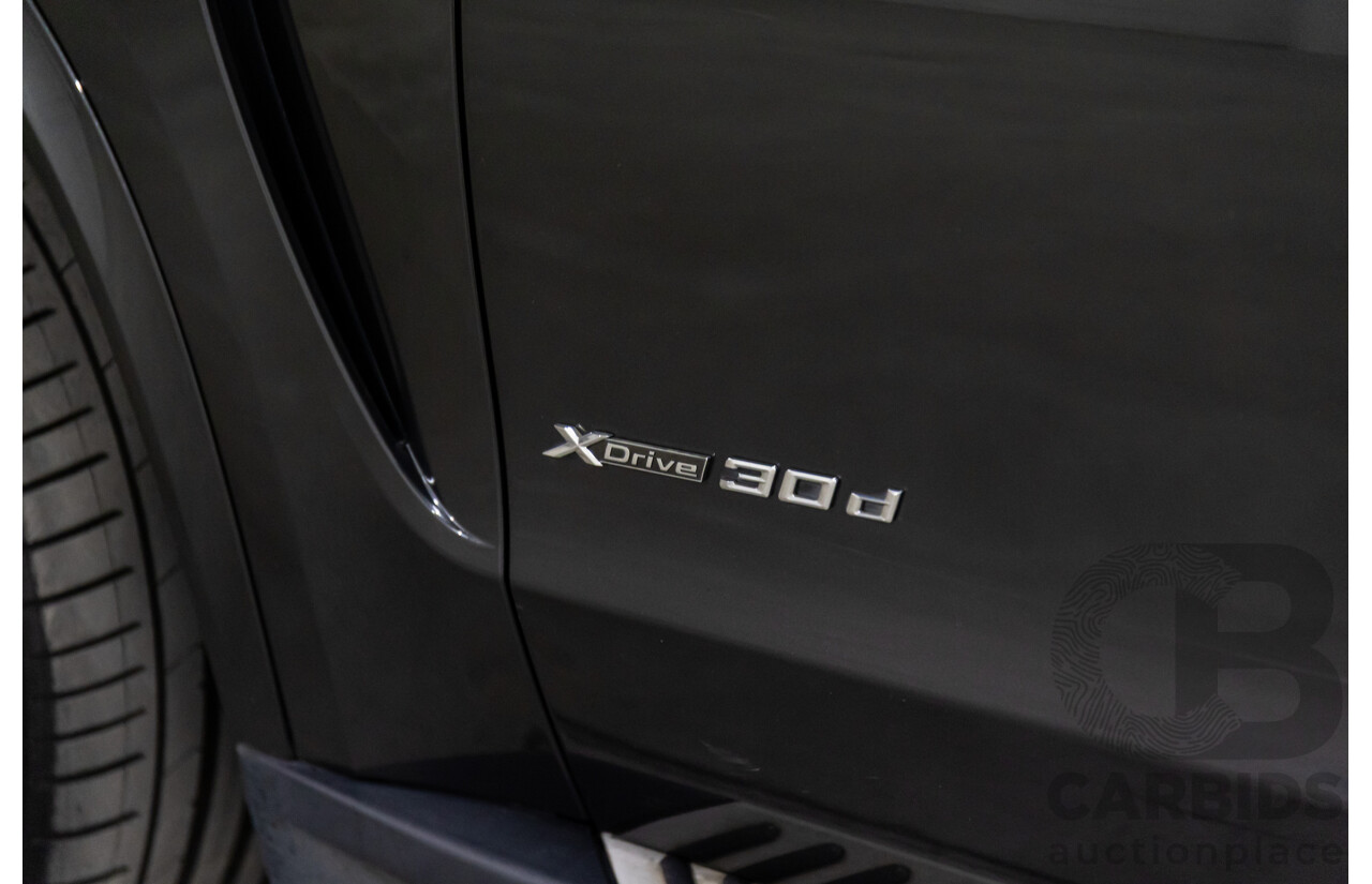 11/2013 BMW X5 xDrive30d F15 4d Wagon Sophisto Grey Brilliant Effect Metallic Turbo Diesel 3.0L