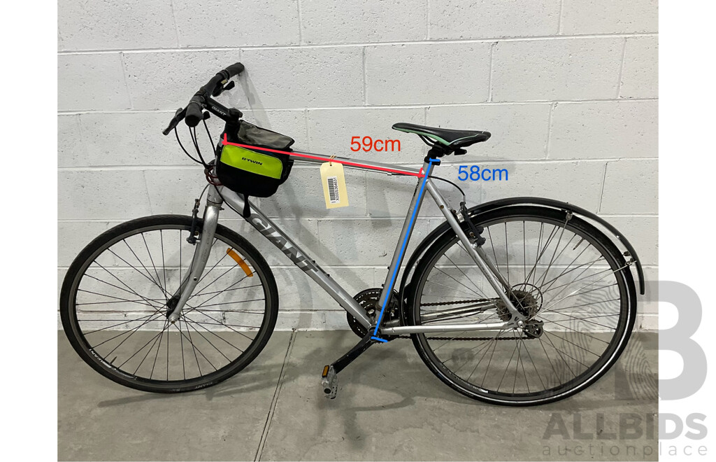 Giant Cross City Road Bike -Size XL - Silver