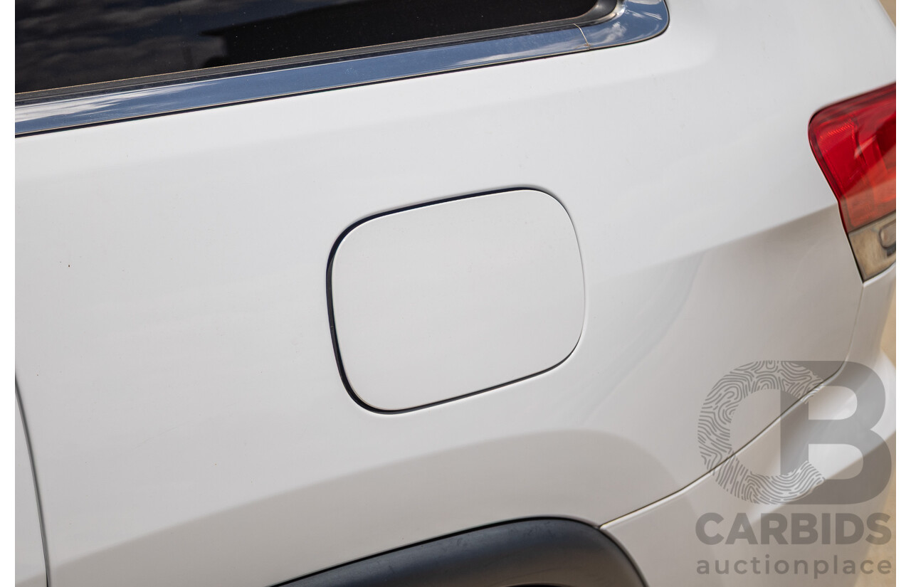 9/2015 Jeep Grand Cherokee Limited (4x4) WK MY15 4d Wagon Bright White Turbo Diesel V6 3.0L