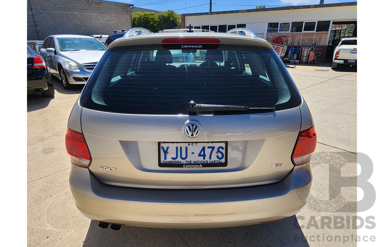 10/2013 Volkswagen Golf 118 TSI Comfortline 4d Wagon Silver 1.4L