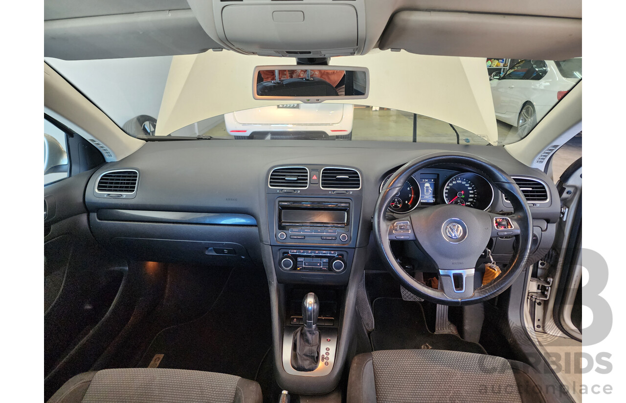 10/2013 Volkswagen Golf 118 TSI Comfortline 4d Wagon Silver 1.4L