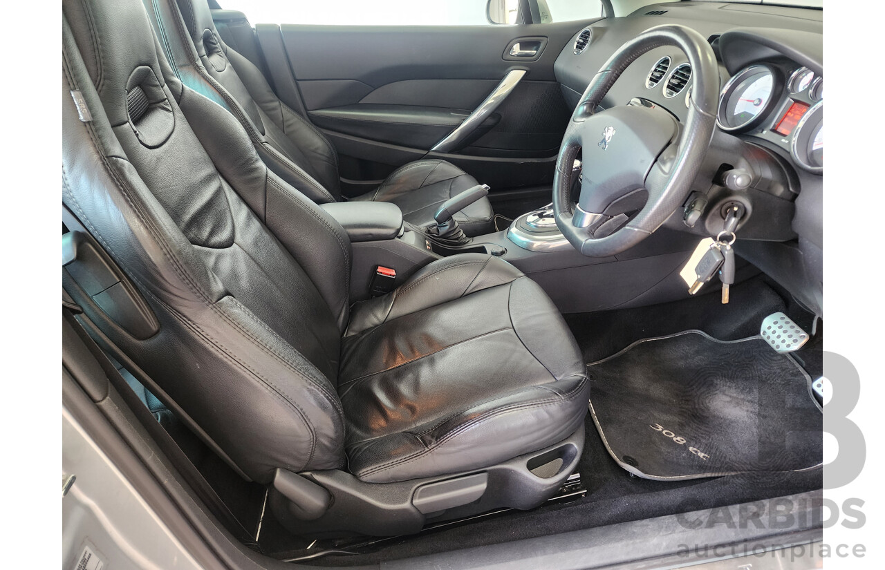 10/2011 Peugeot 308 CC  2d Cabriolet Silver 1.6L