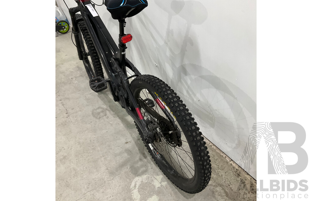 TREK X BOSCH Powerfly E-bike