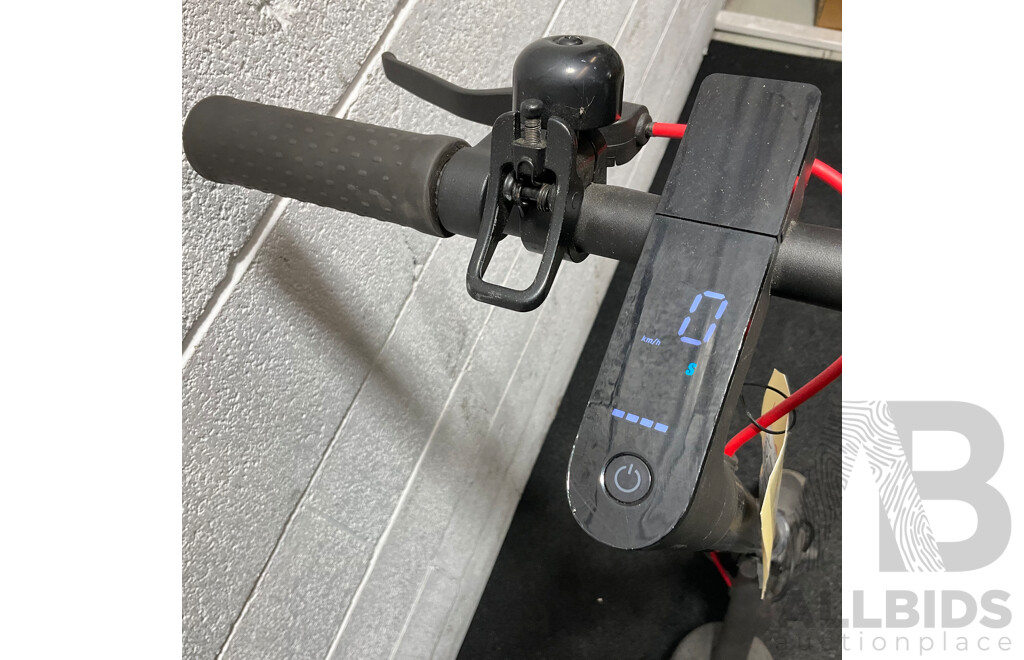Mi Electric Scooter Pro 2
