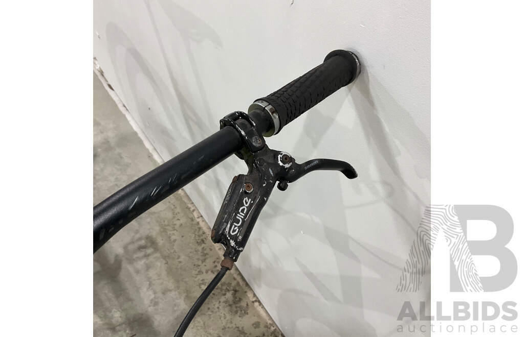 Specialized Stumpjumper Bike Size L