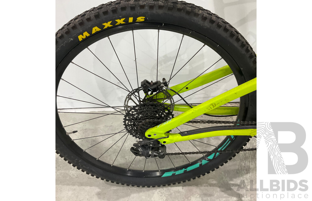 Specialized Stumpjumper Bike Size L