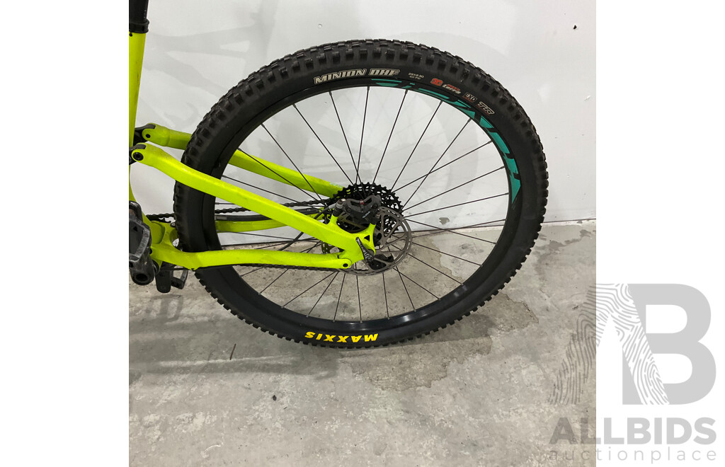 Specialized Stumpjumper Bike Size L