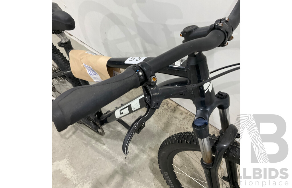 GT Avalanche Black Bike