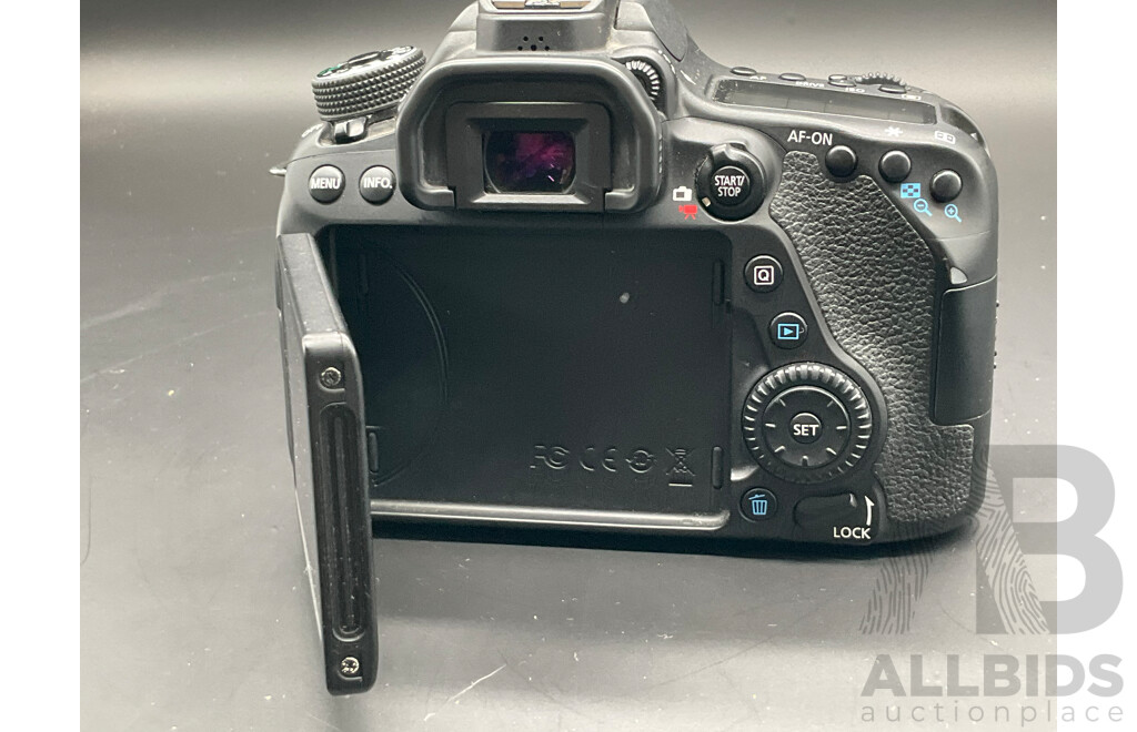 CANON EOS 80D DSLR Camera with CANON EF-S 55-250mm Lens