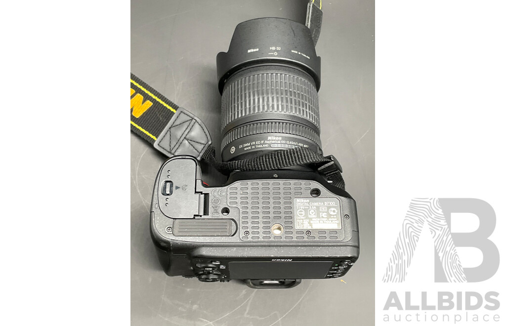 NIKON D7100 DSLR Camera with NIKON AF-S DX Nikkor 18-105mm F/3.5-5.6G ED VR Lens