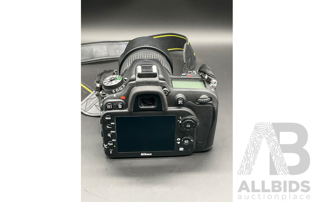 NIKON D7100 DSLR Camera with NIKON AF-S DX Nikkor 18-105mm F/3.5-5.6G ED VR Lens