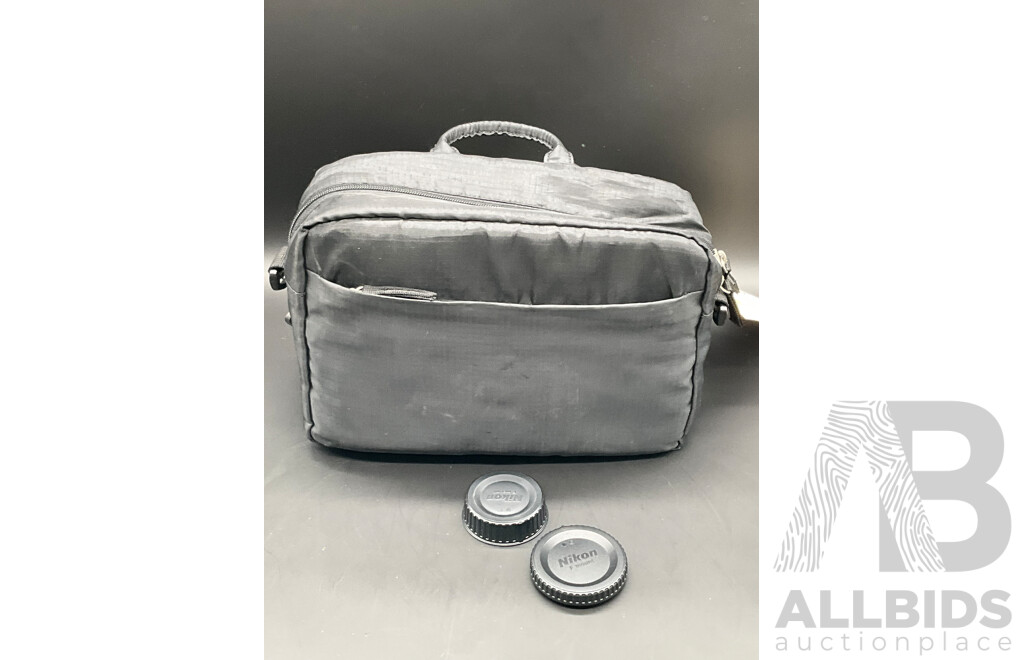 NIKON D7100 DSLR Camera with NIKON AF-S DX Nikkor 18-105mm F/3.5-5.6G ED VR Lens