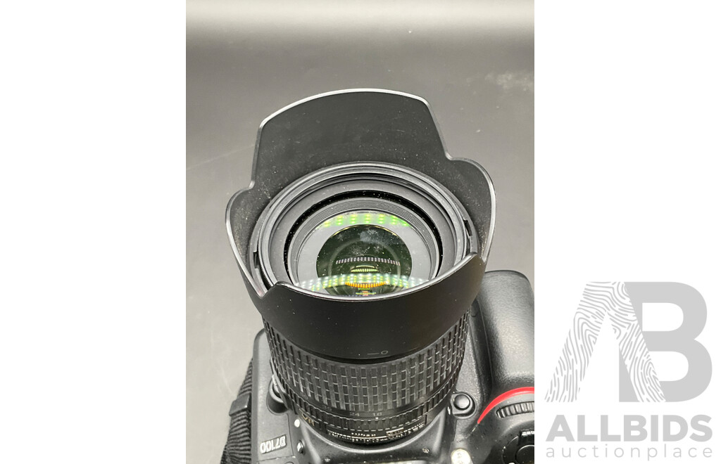 NIKON D7100 DSLR Camera with NIKON AF-S DX Nikkor 18-105mm F/3.5-5.6G ED VR Lens