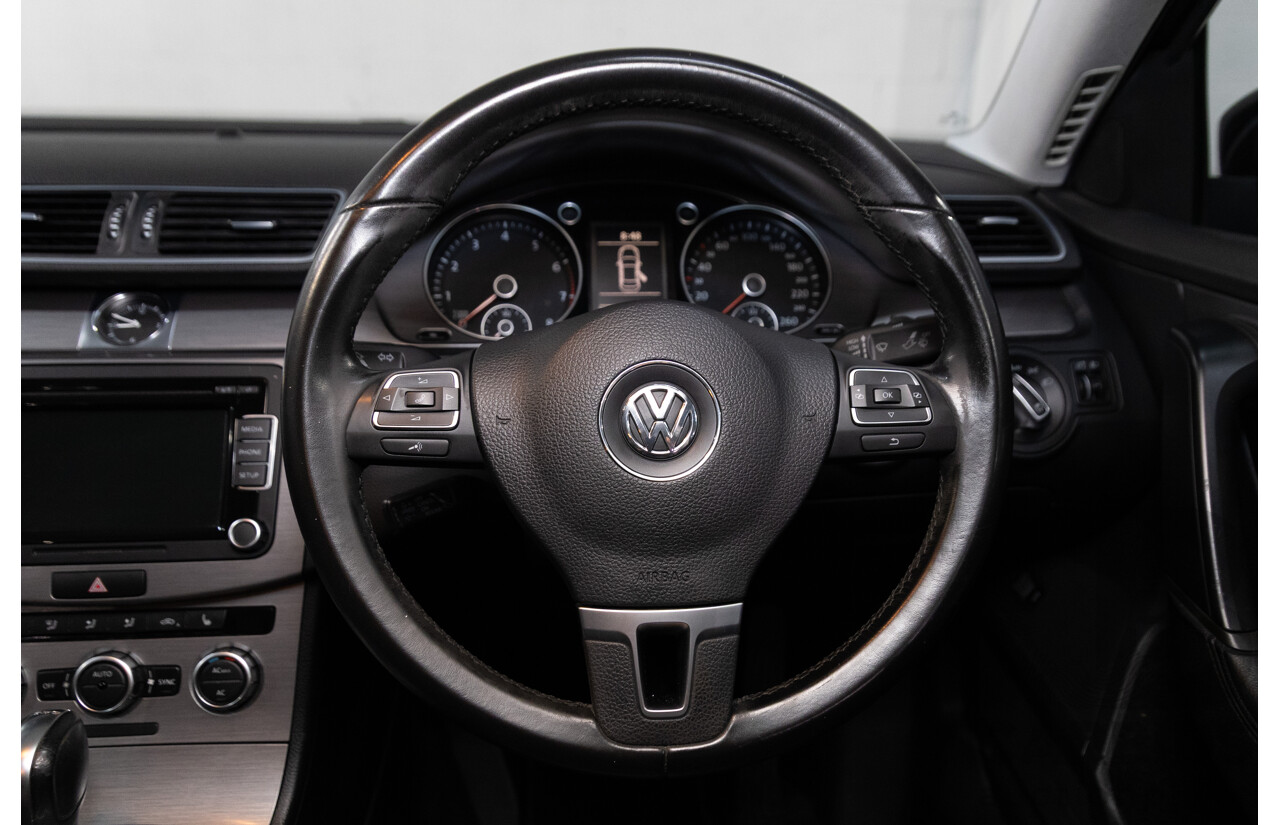 6/2012 Volkswagen Passat 118 TSI 3C MY13 4d Sedan Deep Black Turbo 1.8L