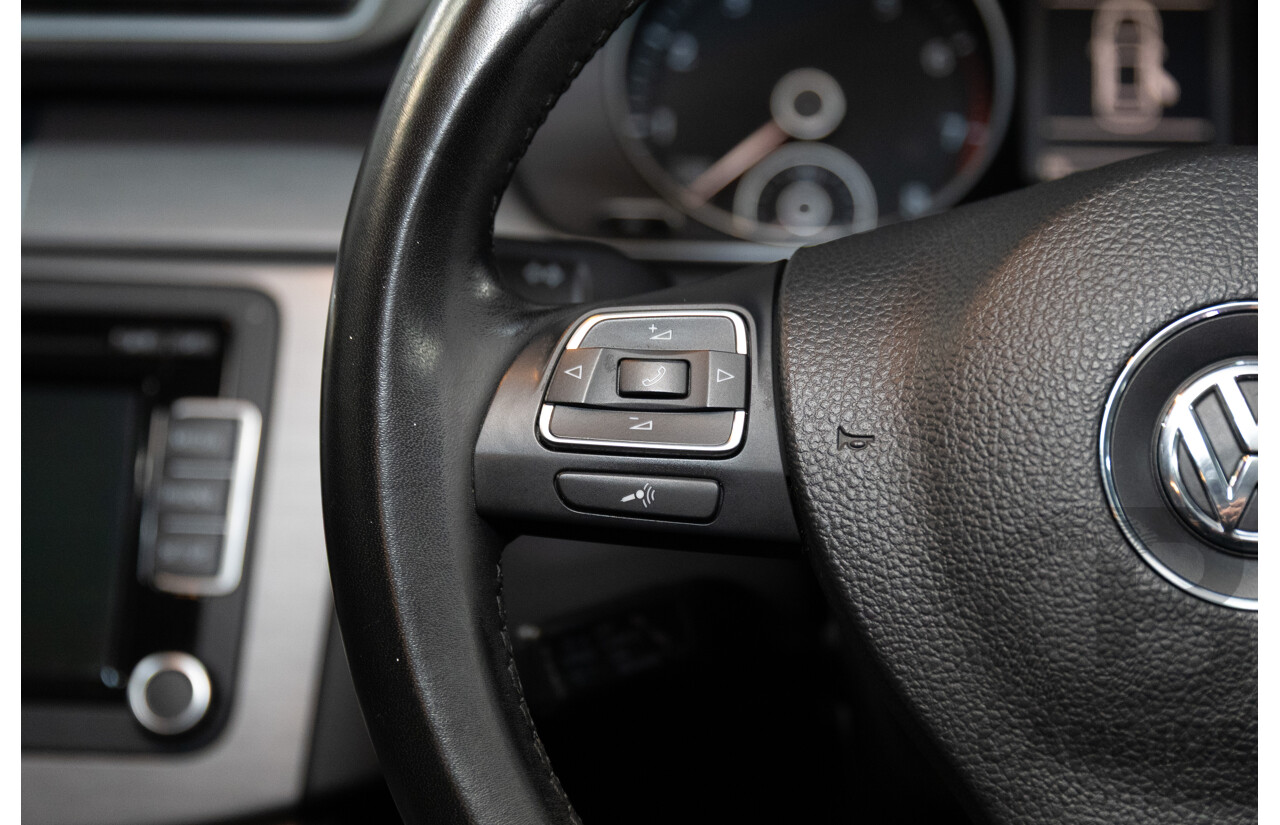 6/2012 Volkswagen Passat 118 TSI 3C MY13 4d Sedan Deep Black Turbo 1.8L