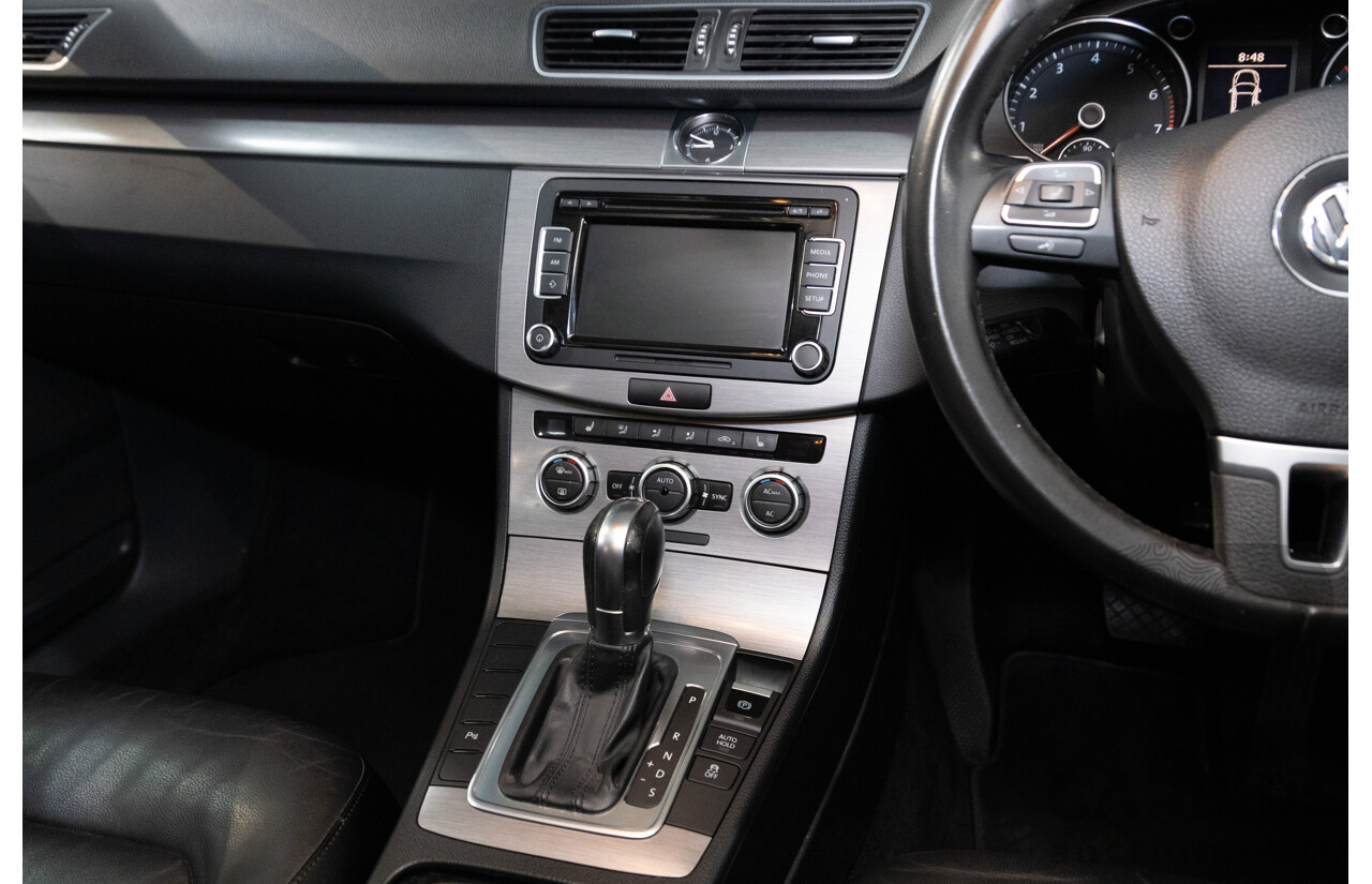 6/2012 Volkswagen Passat 118 TSI 3C MY13 4d Sedan Deep Black Turbo 1.8L