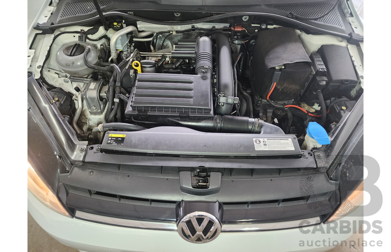 3/2014 Volkswagen Golf 90 TSI AU MY14 5d Hatchback White 1.4L