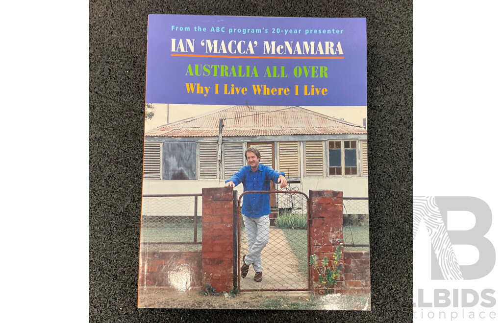 Books of Australia Subject : History, Coastline and Character and More