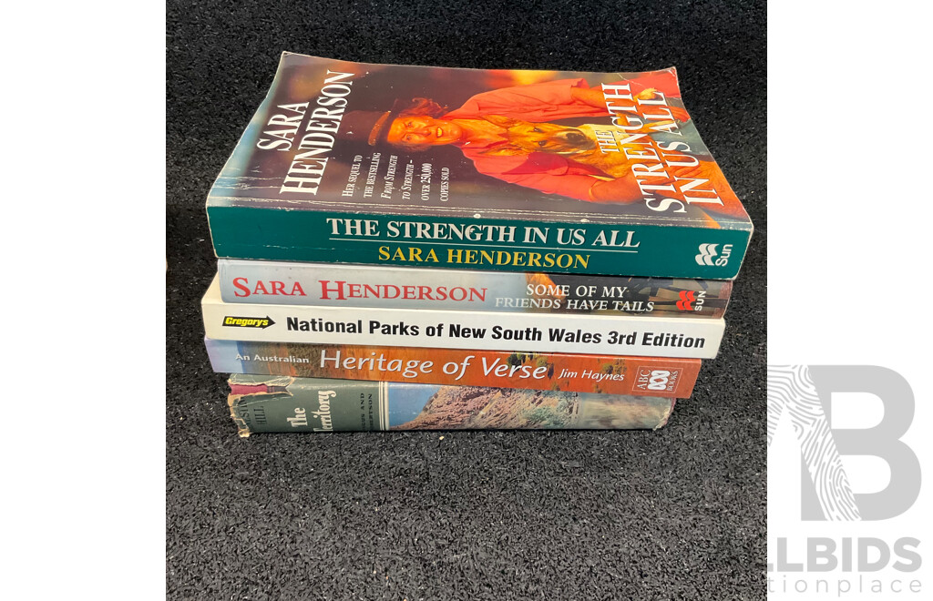 Books of Australia Subject : History, Coastline and Character and More