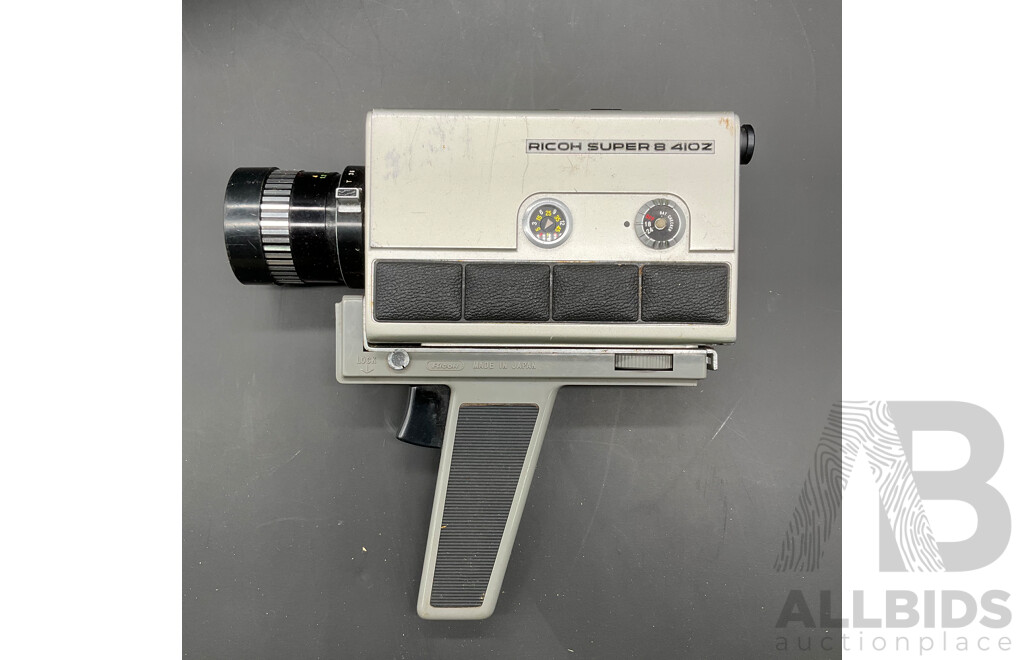 Ricoh Super 8 Model 410Z Movie Camera with Case and Manual