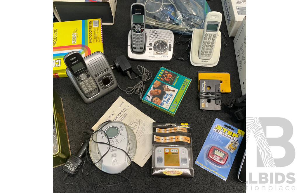 Bulk Lot of Miscellaneous Items Including Vintage Electronics