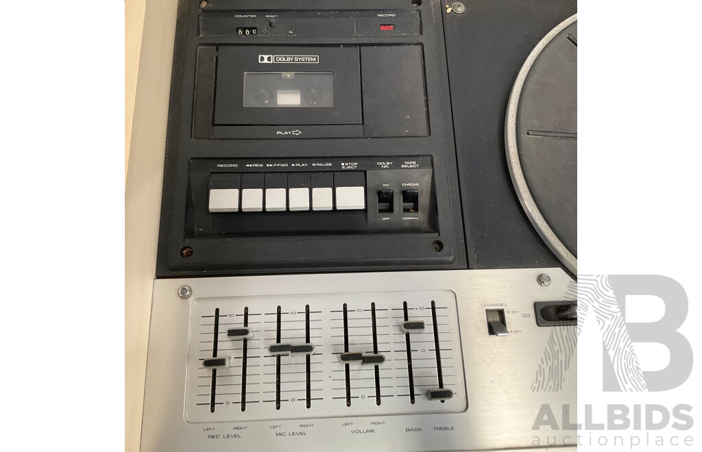 Vintage Sanyo DCW S17K S  Quadraphonic Stereo System (2 Speakers)