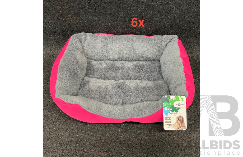 PETBSESSED Dog or Cat Bed - Lot of 6