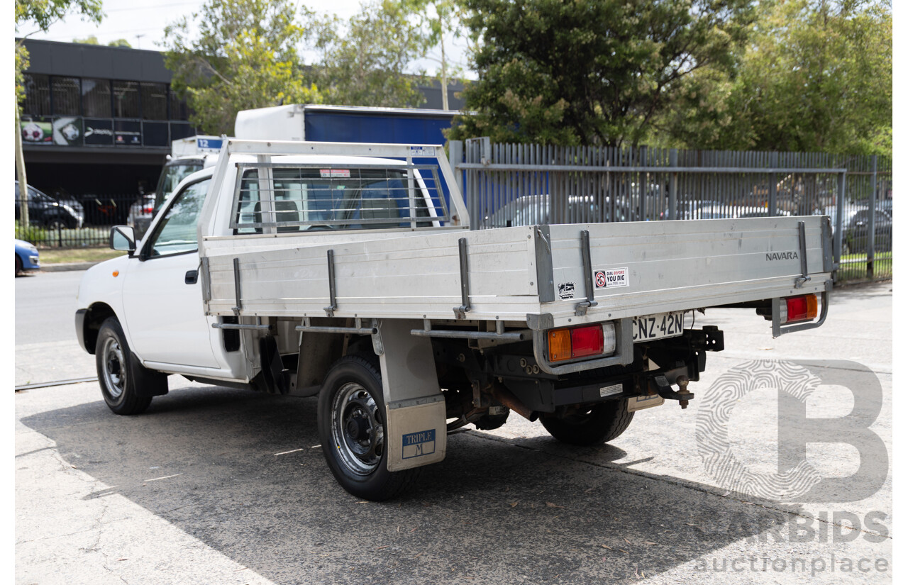 5/2013 Nissan Navara DX (4x2) D22 SERIES 5 C/Chas Polar White Turbo Diesel 2.5L