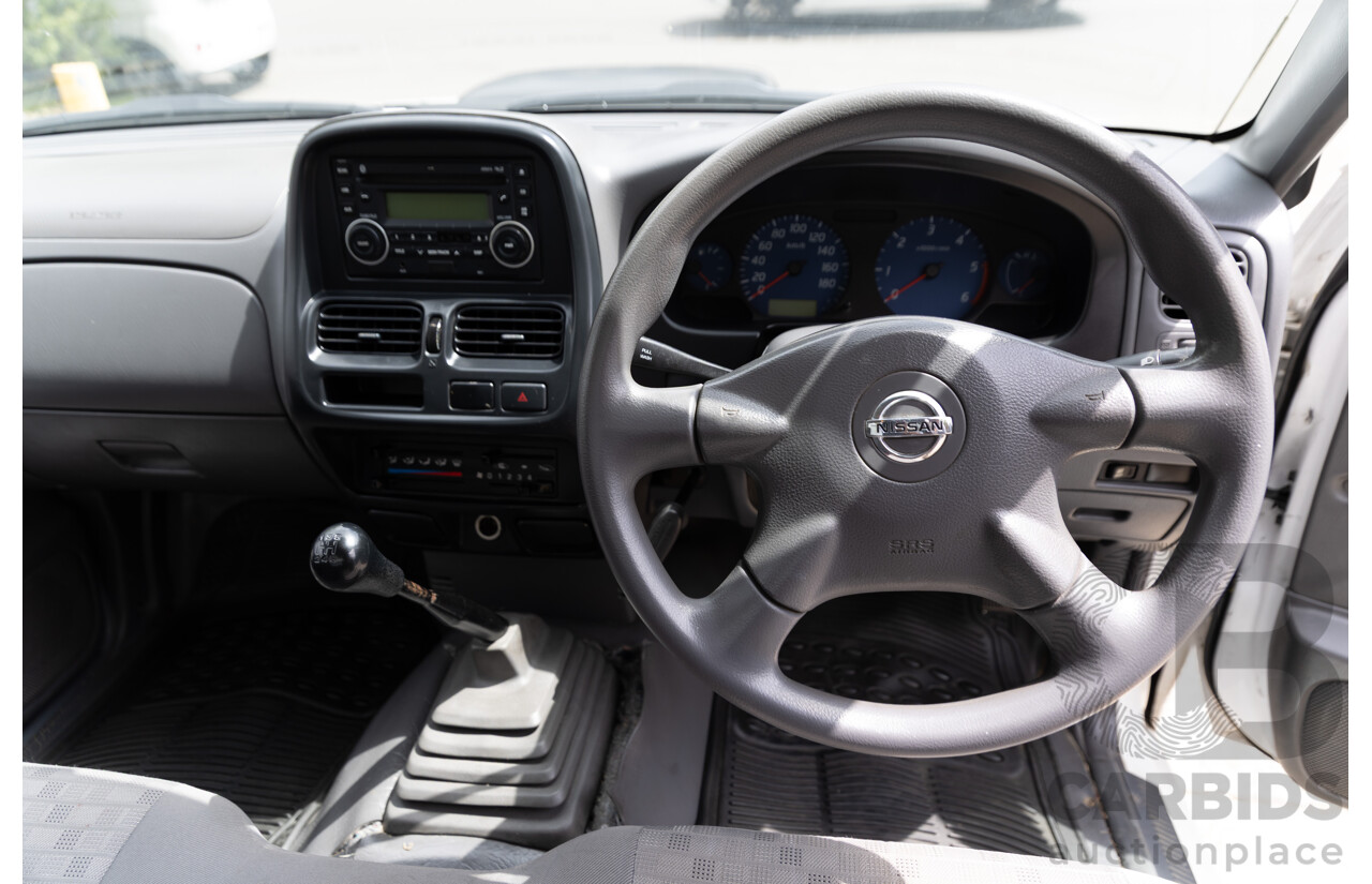 5/2013 Nissan Navara DX (4x2) D22 SERIES 5 C/Chas Polar White Turbo Diesel 2.5L