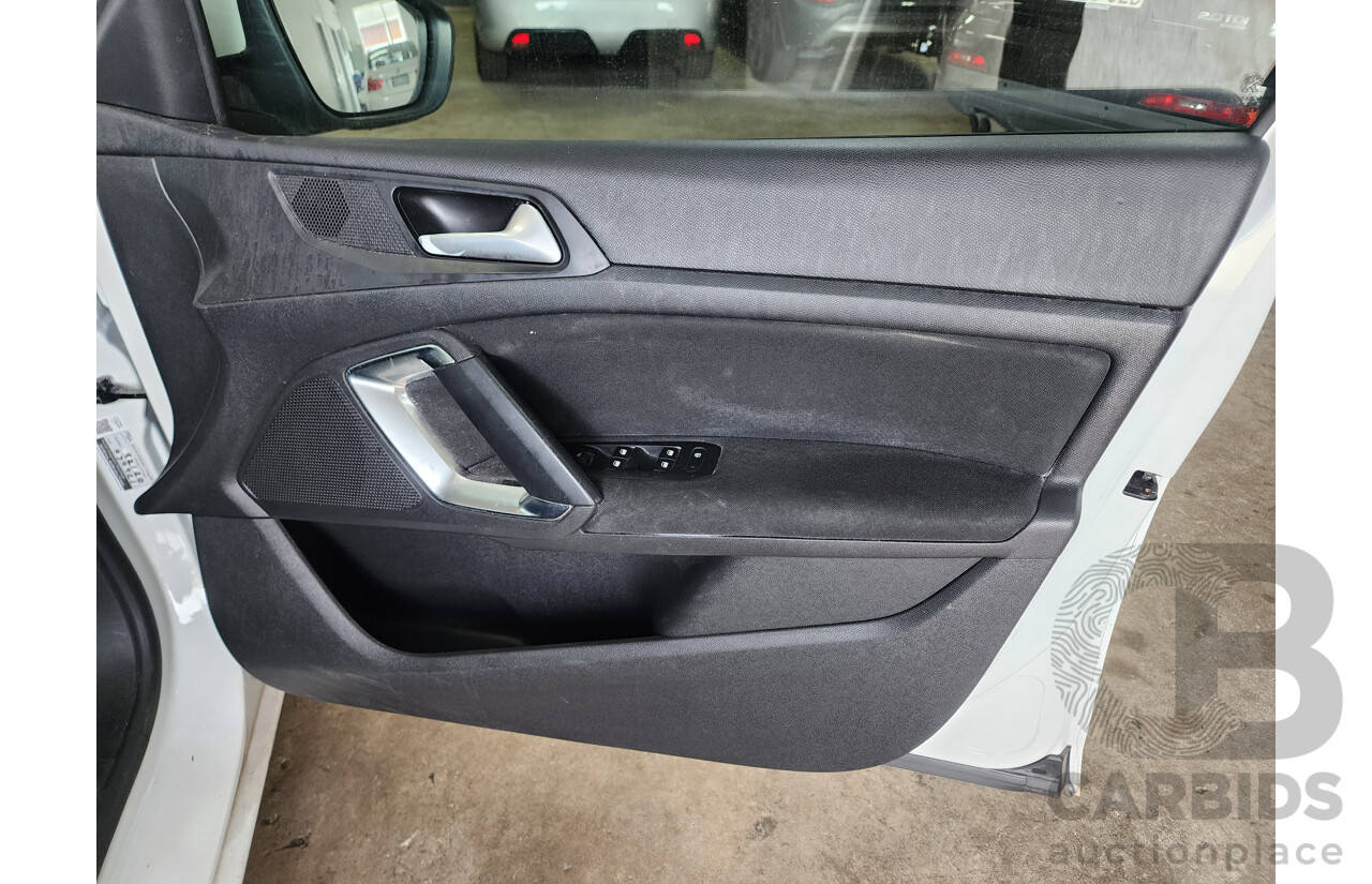 1/2016 Peugeot 308 Active T9 5d Hatchback White 1.2L