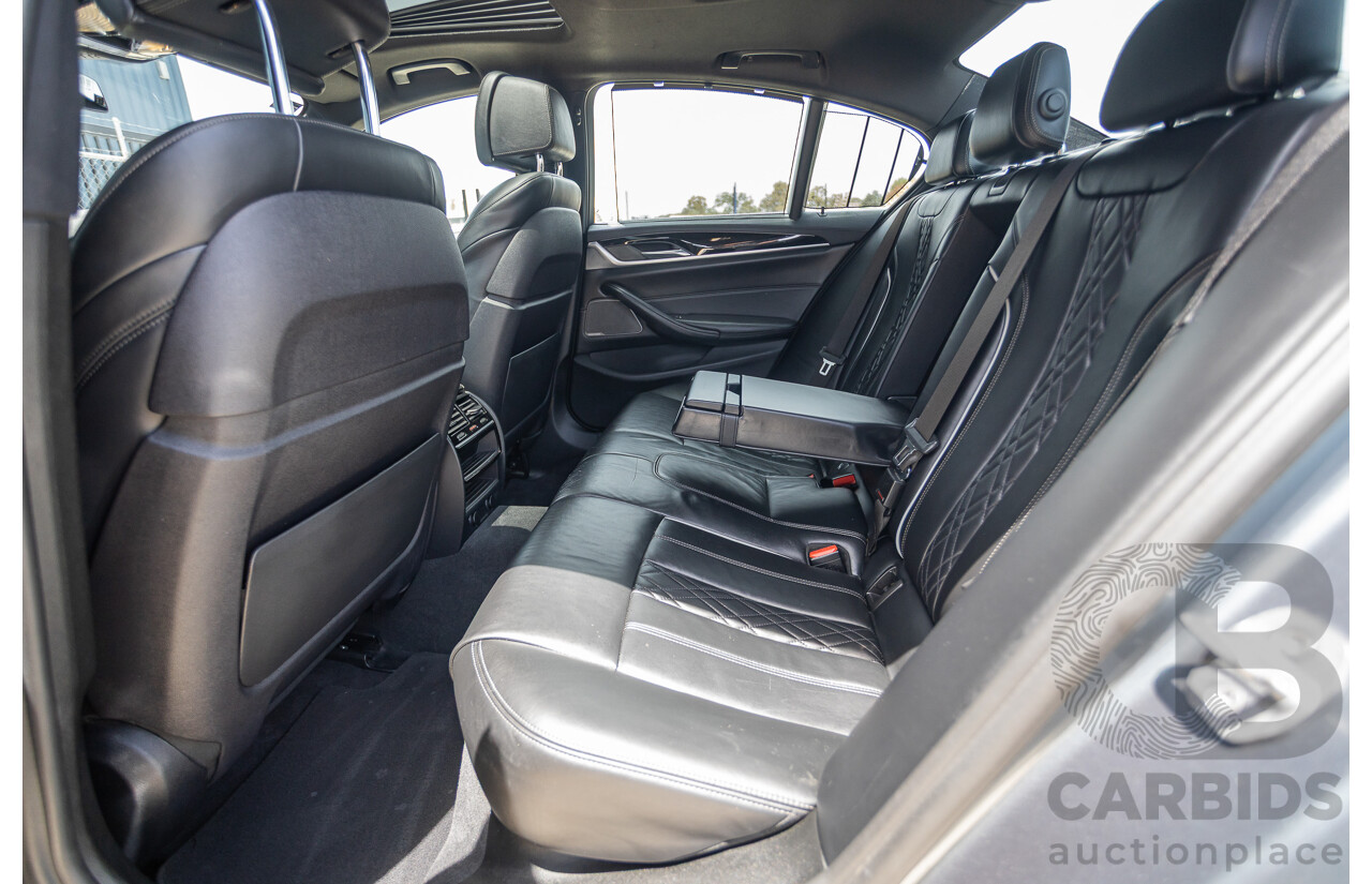 8/2017 BMW 540i M-Sport G30 MY18 4D Sedan Bluestone Metallic Tubro 3.0L