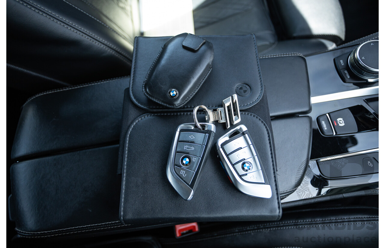 8/2017 BMW 540i M-Sport G30 MY18 4D Sedan Bluestone Metallic Tubro 3.0L