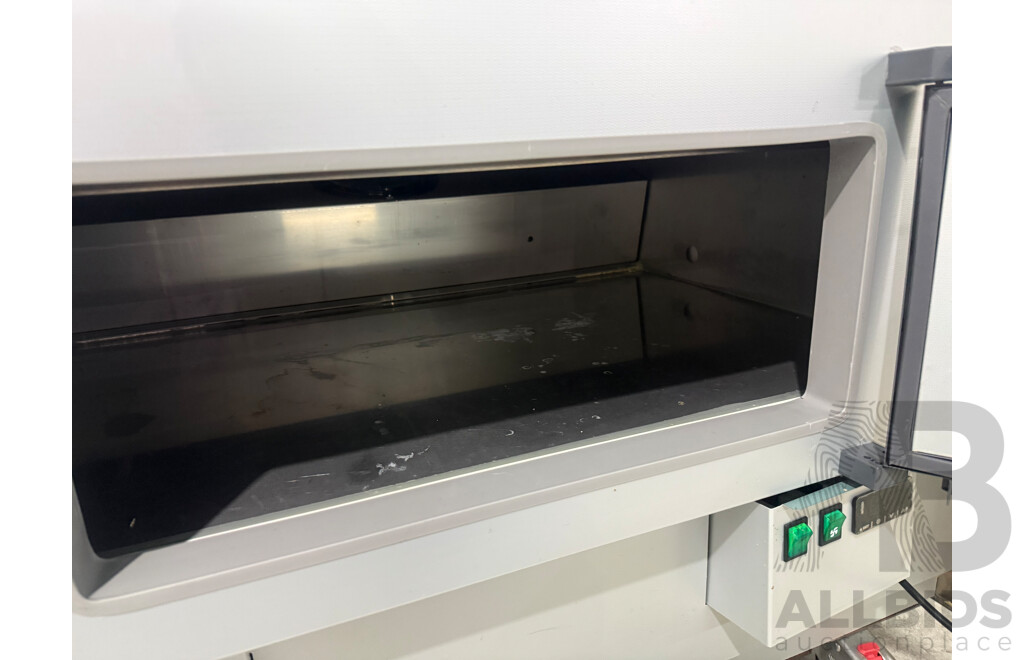 Criocabin Enixe 100 Standard Display Food Fridge  (L=187.5cm)