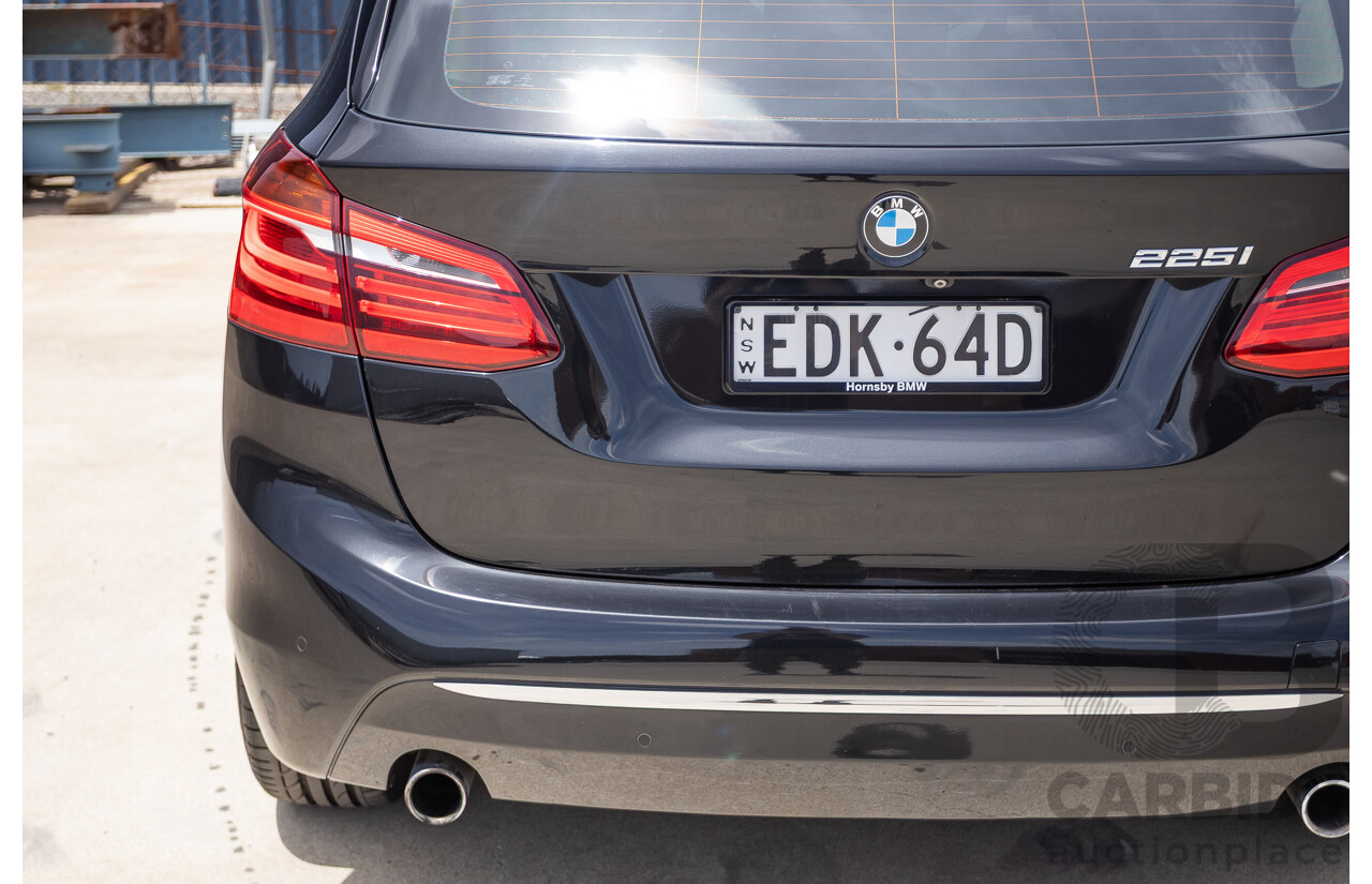 6/2015 BMW 225i Active Tourer Sport Line FWD F45 4D Wagon Black Sapphire Metallic Turbo 2.0L