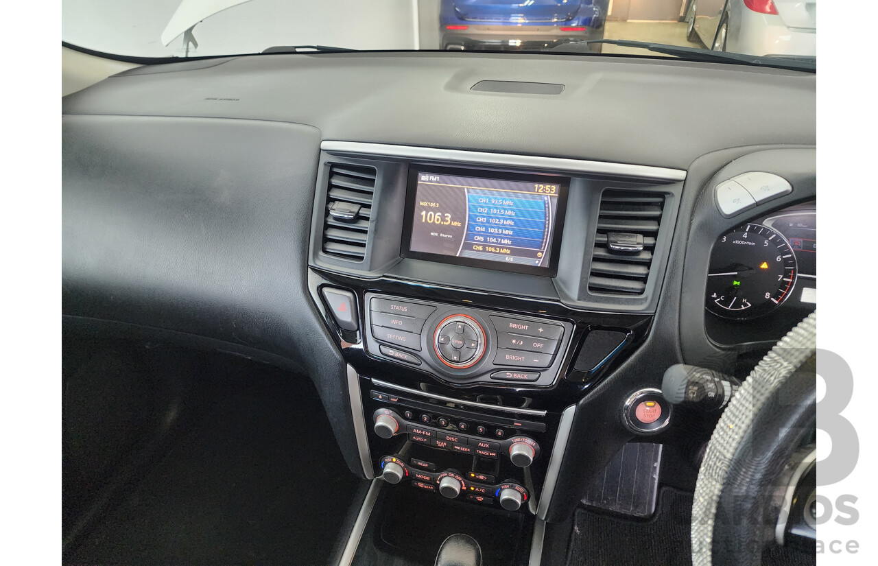 6/2014 Nissan Pathfinder ST (4x2) R52 4d Wagon White 3.5L