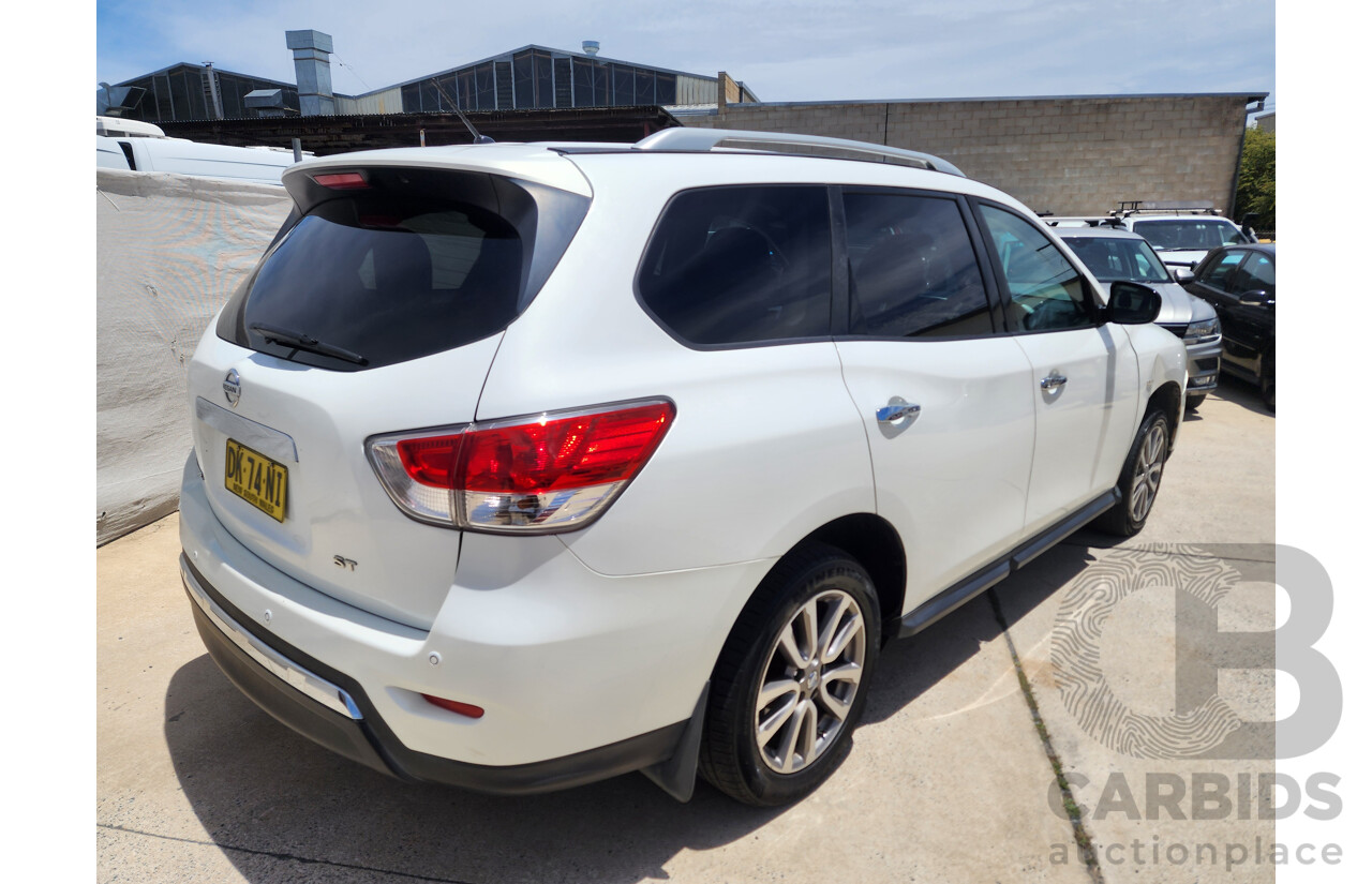 6/2014 Nissan Pathfinder ST (4x2) R52 4d Wagon White 3.5L