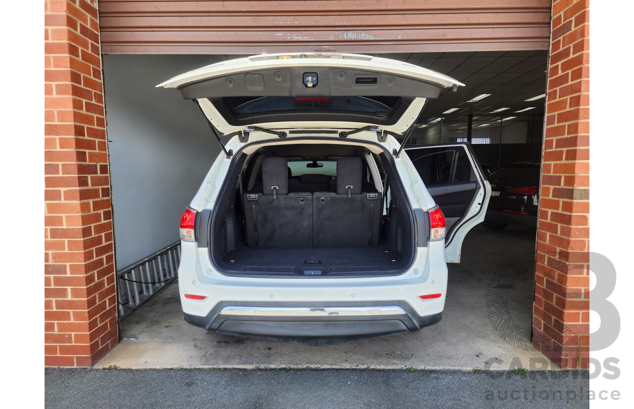 6/2014 Nissan Pathfinder ST (4x2) R52 4d Wagon White 3.5L