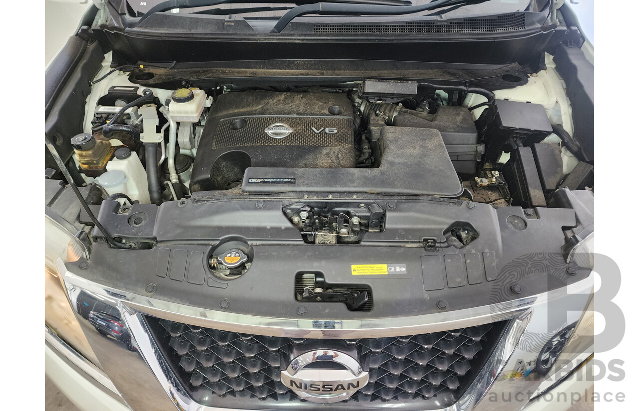 6/2014 Nissan Pathfinder ST (4x2) R52 4d Wagon White 3.5L