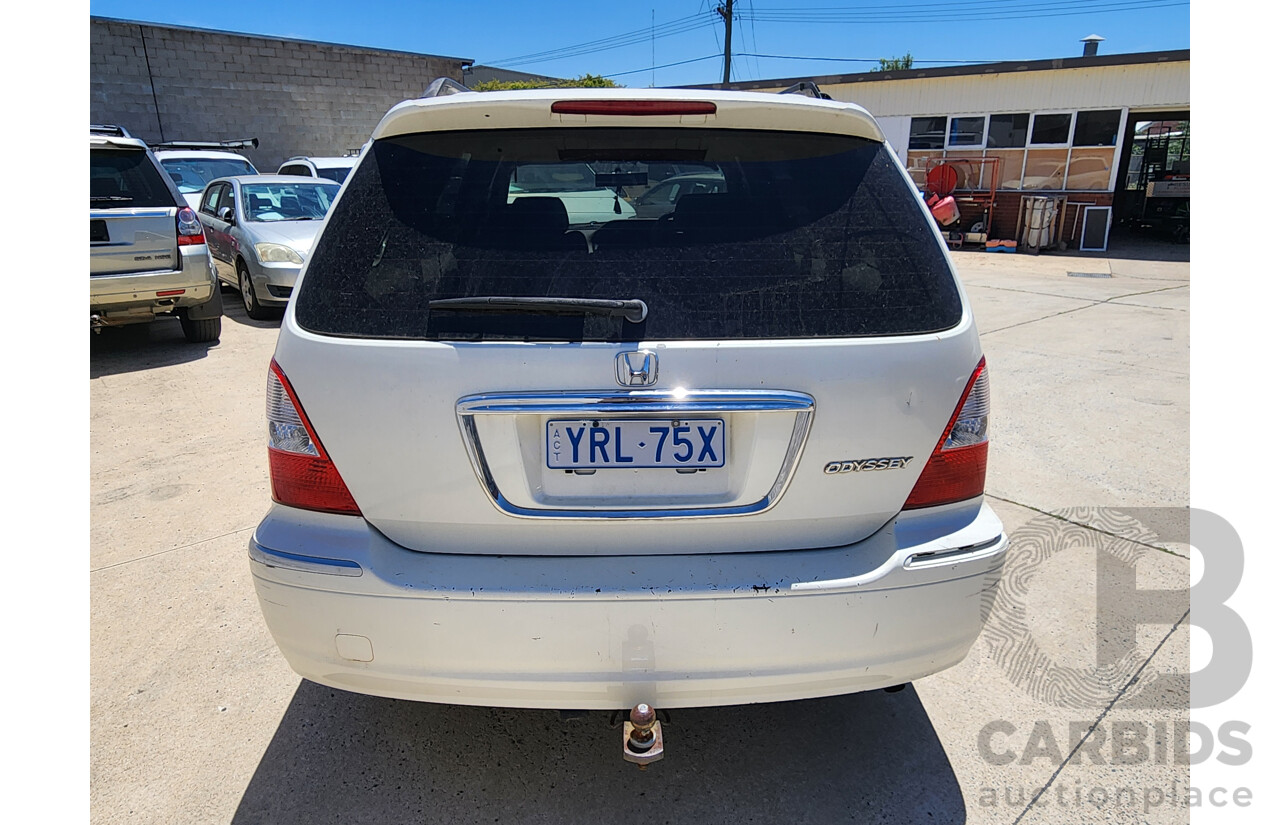 3/2003 Honda Odyssey (7 Seat) 4d Wagon White 2.3L